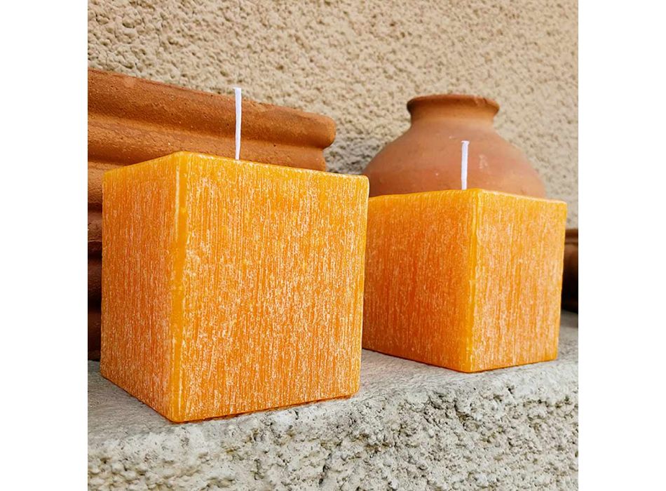 2 quadratische Kerzen unterschiedlicher Größe aus Wachs, hergestellt in Italien – Adelle Viadurini