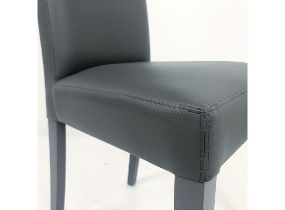 2 Stühle im modernen Design von Valentine