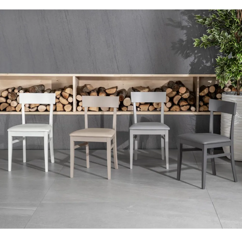 4 Stühle mit Kunstledersitz, Struktur und Beinen aus lackiertem Holz – Taikiri Viadurini