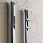 Wandmantel Kleiderbügel in lackiertem Mdf mit Doppelhaken Made in Italy - Mercury Viadurini