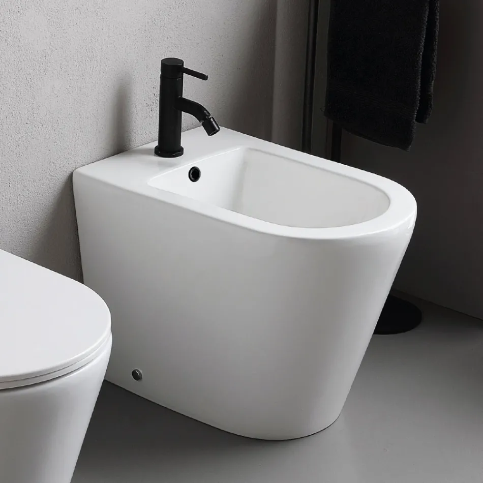 Salice Standbidet mit einem Hahnloch aus weißer Keramik in elegantem, modernem Design Viadurini