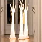 Bonaldo Tree Kleiderbügel mit Leuchte aus Polyethylen hergestellt in Italien Viadurini