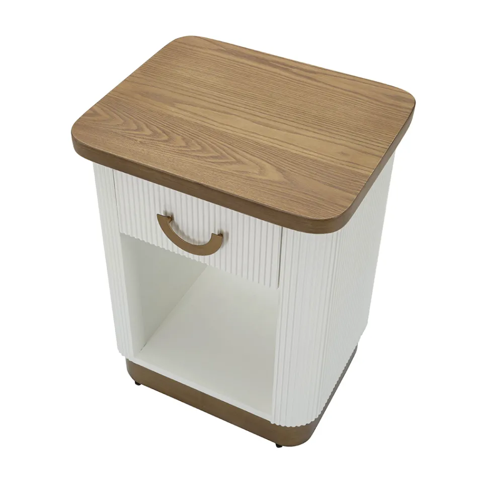 Nachttisch aus Holz mit Relieflinien verziert, mit Schublade und Ablage - Rachel Viadurini