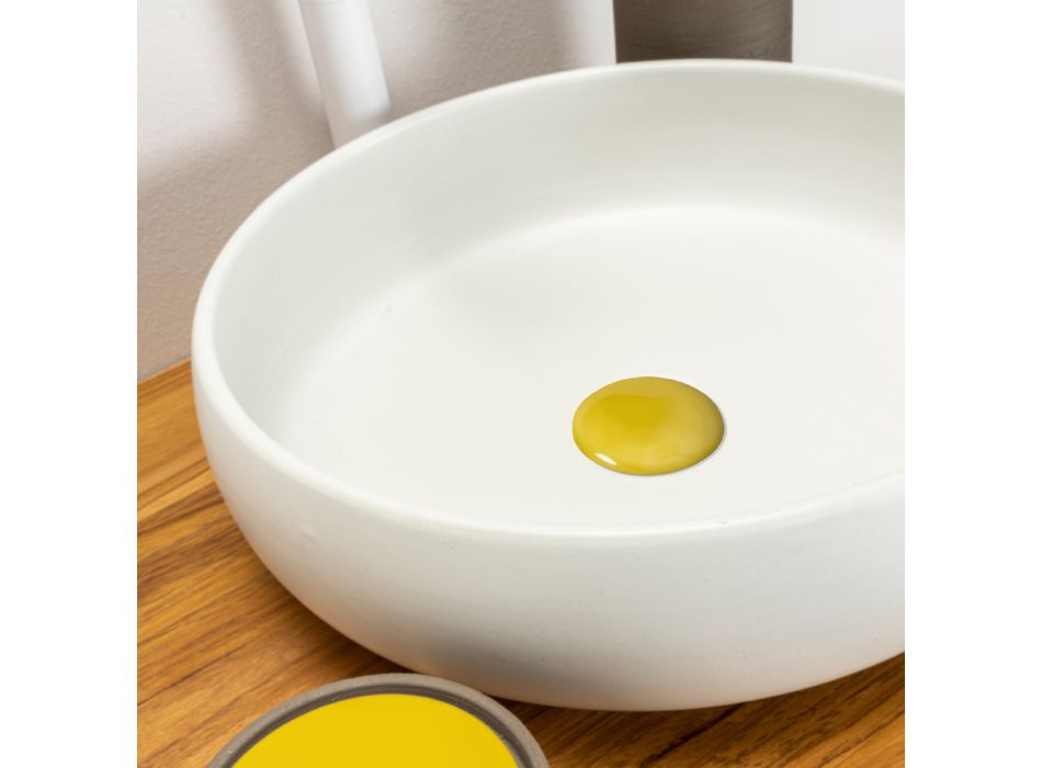 Gelbe Badezimmerkomposition mit Spiegel und Zubehör - Maryse Viadurini