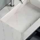 Badezimmer-Kombination mit 1 Unterschrank mit 1 Schublade und offenem Fach sowie Spiegel - Titan Viadurini