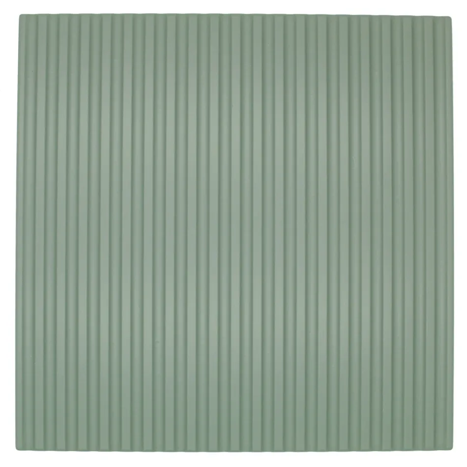 Salbeigrüne Badezimmerkomposition mit Waschbecken aus Kunstharz, hergestellt in Italien – Artemide Viadurini