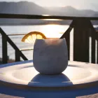 Zusammensetzung von 2 Gläsern aus weißem Carrara-Marmor Made in Italy - Dolla Viadurini