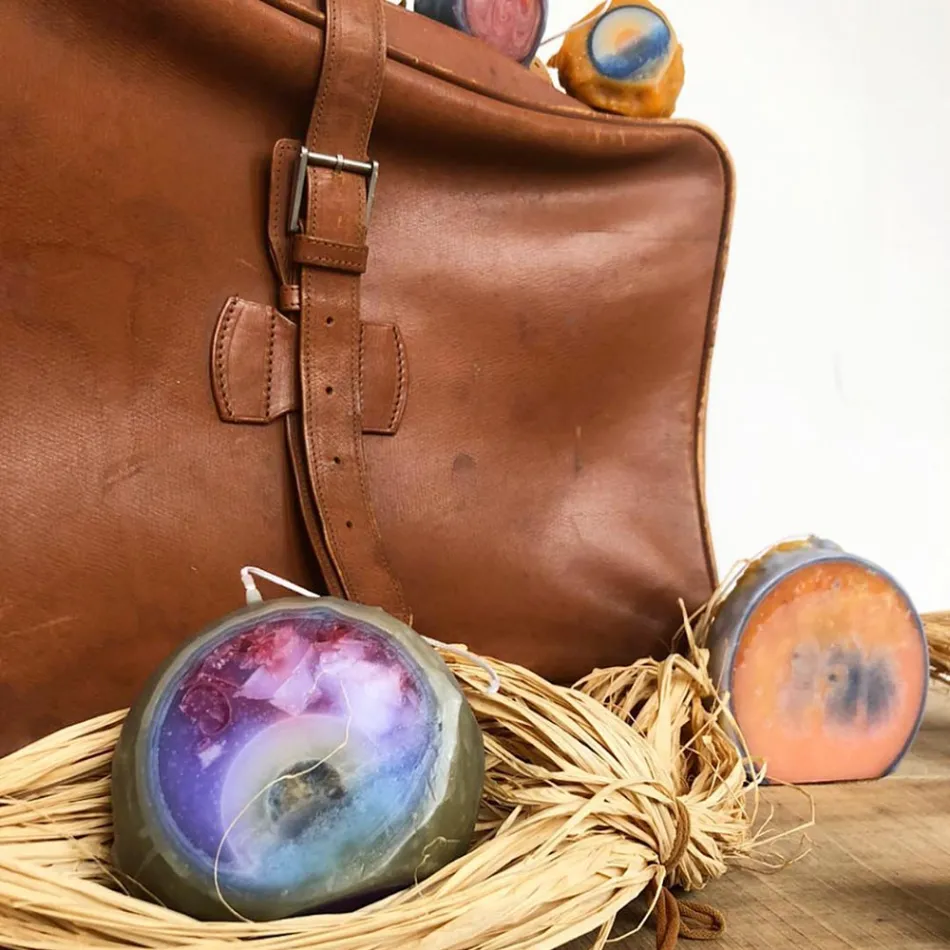 Zusammensetzung aus 3 farbigen Wachskerzen, Einzelstücke, hergestellt in Italien – Dela Viadurini