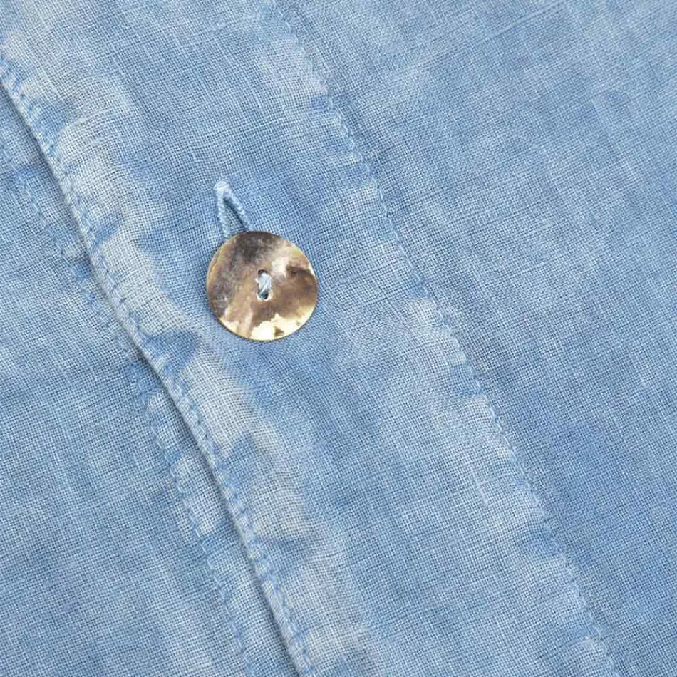 Hellblauer Doppelbettbezug aus hellem Leinen mit Knöpfen und Klappe – Ljuba Viadurini