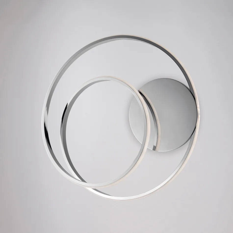 In Italien gefertigte Leuchten aus Glas und Metall für ein elegantes Ambiente – Hubble Viadurini