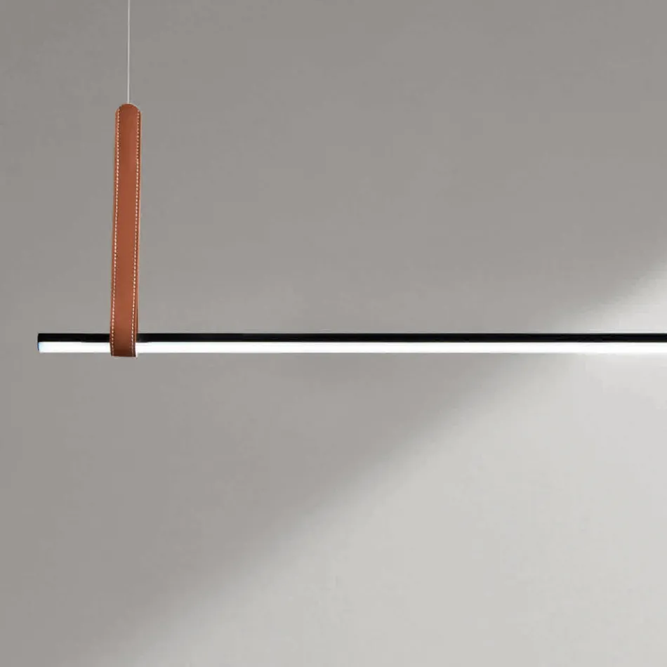 Horizontale Hängelampe aus Metall und Details aus Kunstleder – Zypresse Viadurini