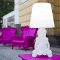 Design helle Tischlampe Slide Lady of Love, hergestellt in Italien