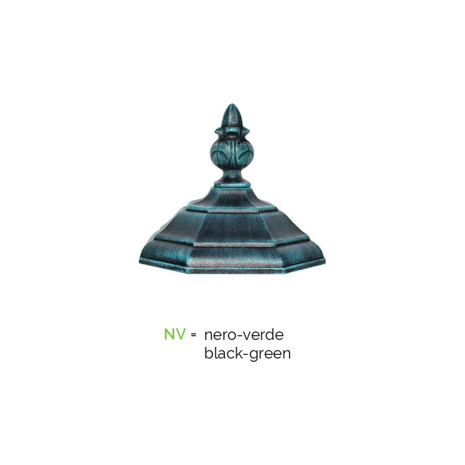 Laternenpfahl mit 3 Lichtern im Vintage-Stil aus Aluminium, hergestellt in Italien – Leona Viadurini