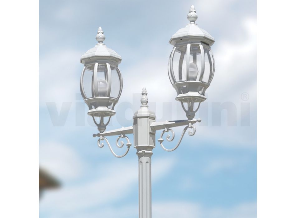 Laternenpfahl mit 2 Lichtern im Vintage-Stil aus weißem Aluminium, hergestellt in Italien – Dodo Viadurini