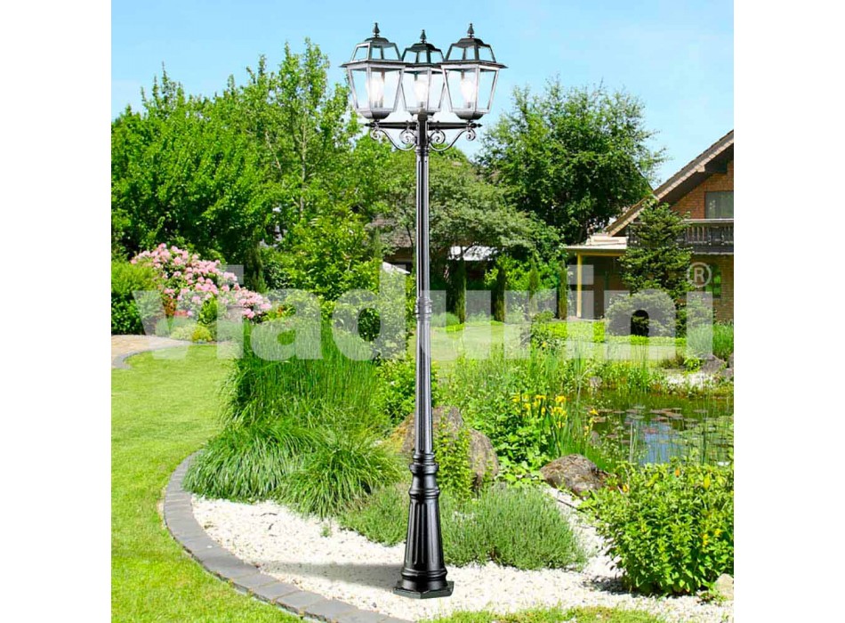 Kristel, klassische Gartenlampe mit drei Leuchten, hergestellt in Italien Viadurini