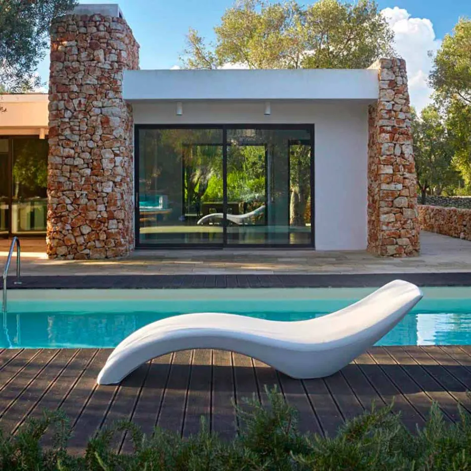 Modernes Design Chaiselongue aus farbigem Polyethylen - Cloe von Myyour Viadurini