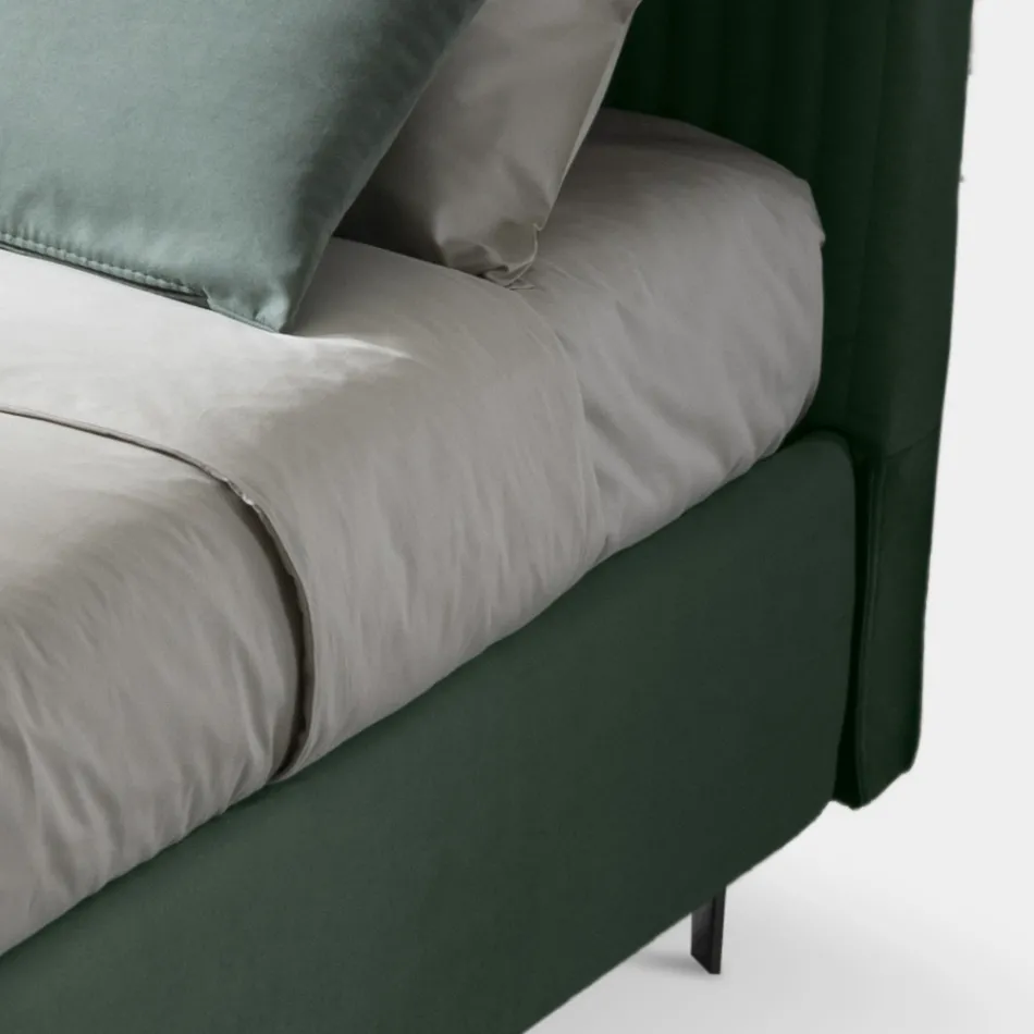 Doppelbett 160x190 mit mehrstreifen-Schmalbandsteppung - Meduse Viadurini