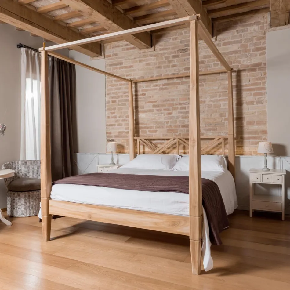 Doppelbett (160 x 200 cm) mit Himmelbett aus massivem Teakholz – Aquarell Viadurini