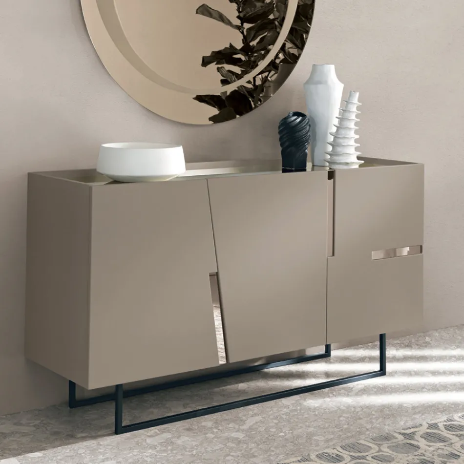 Wohnzimmer-Sideboard mit 3 Türen aus lackiertem MDF, hergestellt in Italien - Elena Viadurini