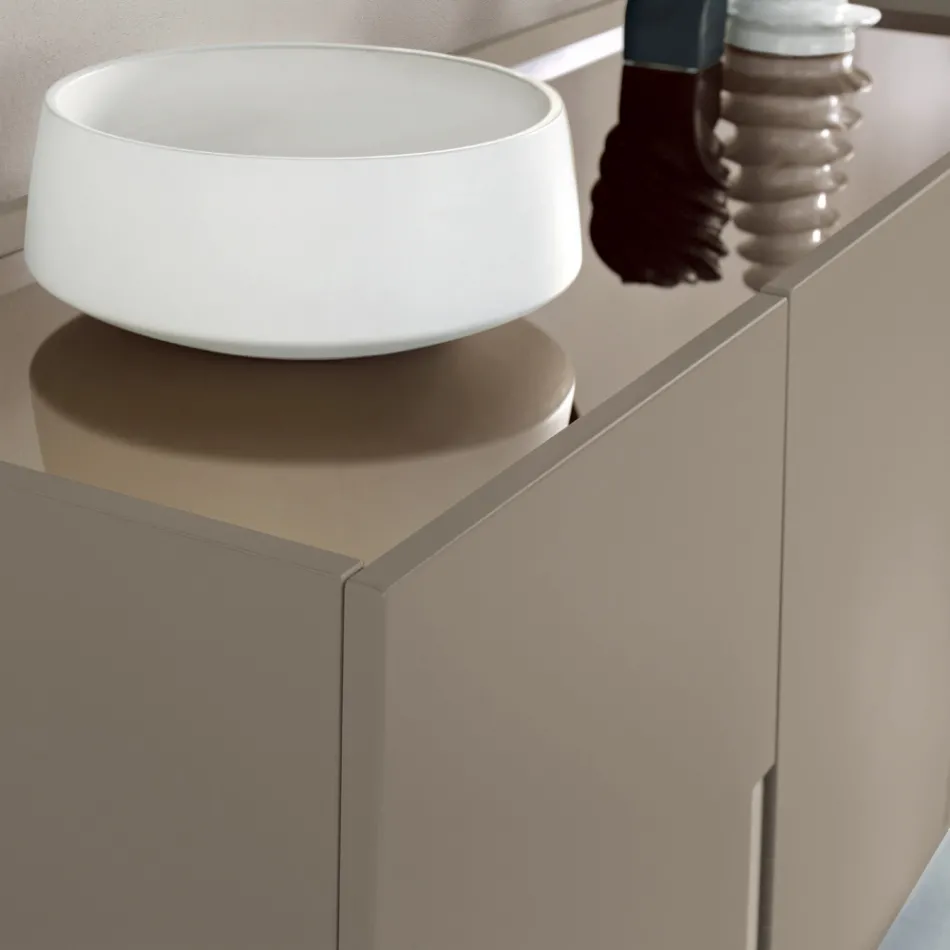 Wohnzimmer-Sideboard mit 3 Türen aus lackiertem MDF, hergestellt in Italien - Elena Viadurini