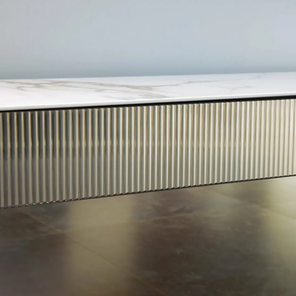 Wohnzimmer-Sideboard mit Stahlgestell und Melaminstruktur - Adriel Viadurini