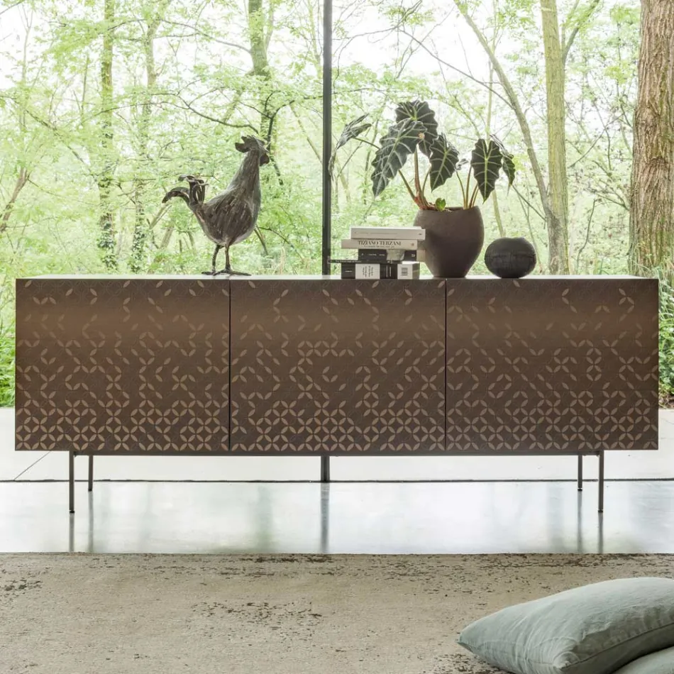 Metallic-Moka-lackiertes Wohnzimmer-Sideboard mit 3D-Dekoration, hergestellt in Italien – Ahorn Viadurini