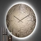 Wellenförmige Wanduhr aus Fusingglas mit Messingzeigern - Radia Viadurini