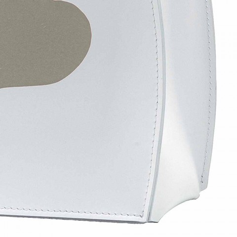 Design-Zeitschriftenständer aus Leder mit Beatrice-Herzdekoration