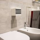 Badrollenhalter aus weißem Corian oder mit schwarzen Einsätzen Italienisches Design - Elono Viadurini