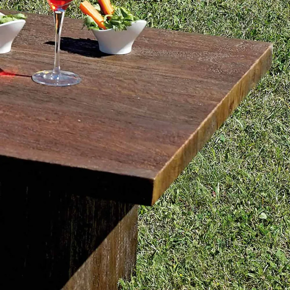 Rattan-Gartenlounge mit Couchtisch und Kissen aus Holz - Hugues Viadurini