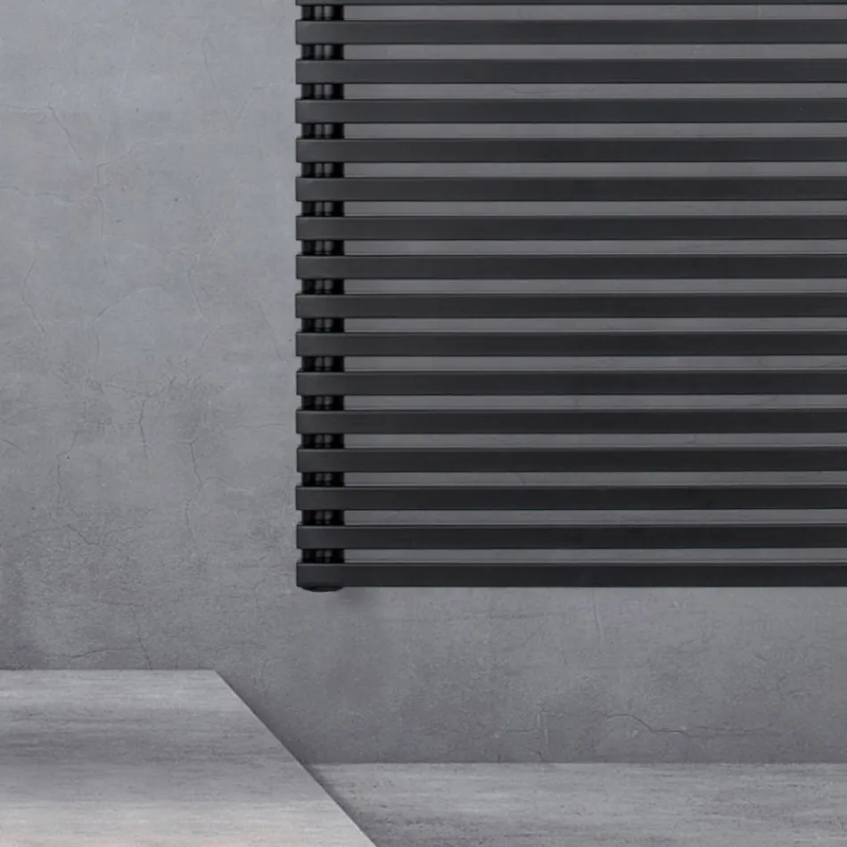 Elektrischer Handtuchwärmer aus Stahl mit tiefschwarzer Oberfläche, hergestellt in Italien – Brownies Viadurini