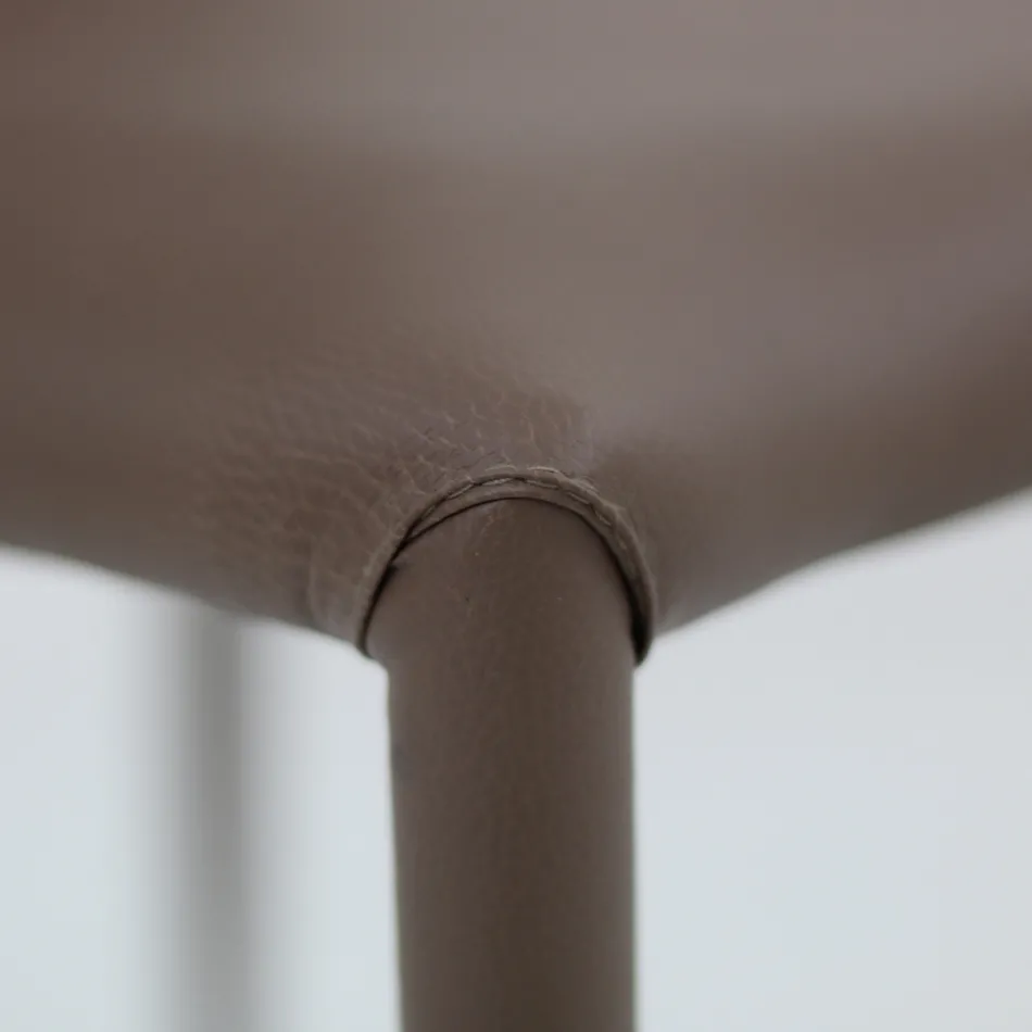 Desio moderner Design-Stuhl aus Öko-Leder für Küche oder Esszimmer Viadurini