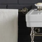 Bad-Set mit Doppel-Konsole aus weißer Keramik von Linienstruktur Viadurini