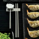 Set bestehend aus Obstlöffel, Essstäbchen und Besteckablage - Osaka Viadurini