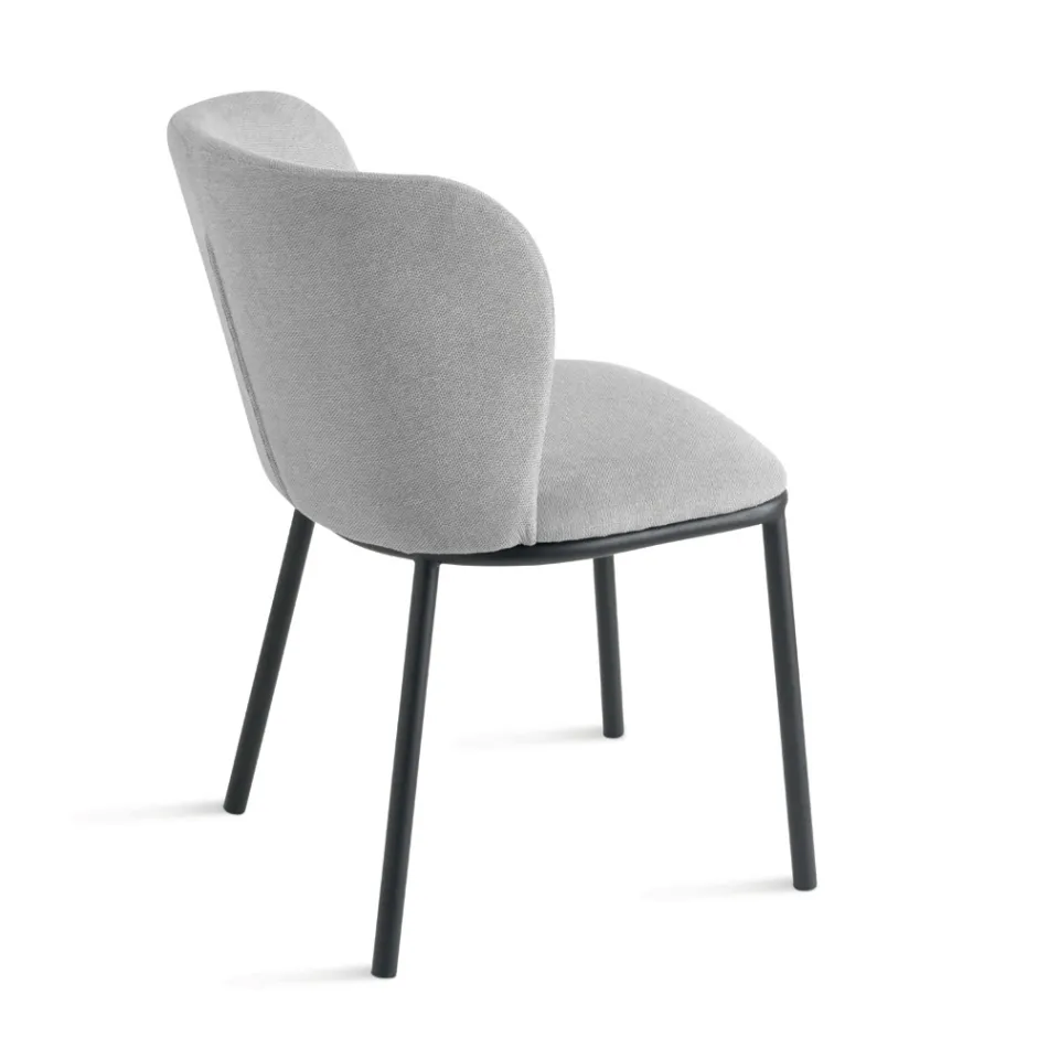 Set aus 2 gepolsterten Stoffstühlen mit lackiertem Metallgestell - Leandra Viadurini