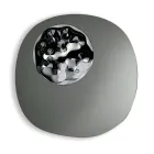 Geformter Spiegel mit gewelltem Glaseinsatz, hergestellt in Italien - Adalberta Viadurini