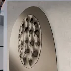 Geformter Spiegel mit gewelltem Glaseinsatz, hergestellt in Italien - Adalberta Viadurini