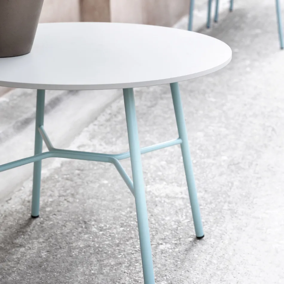 Runder Outdoor-Couchtisch aus HPL mit Metallfuß Made in Italy - Makino Viadurini