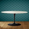 Saarinen Tulpen-Couchtisch, oval, H 41 cm, Marmorio-Keramik, hergestellt in Italien - Scharlachrot