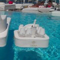 Couchtisch - schwimmendes Tablett aus nautischem Öko-Leder und Trona Plexiglas
