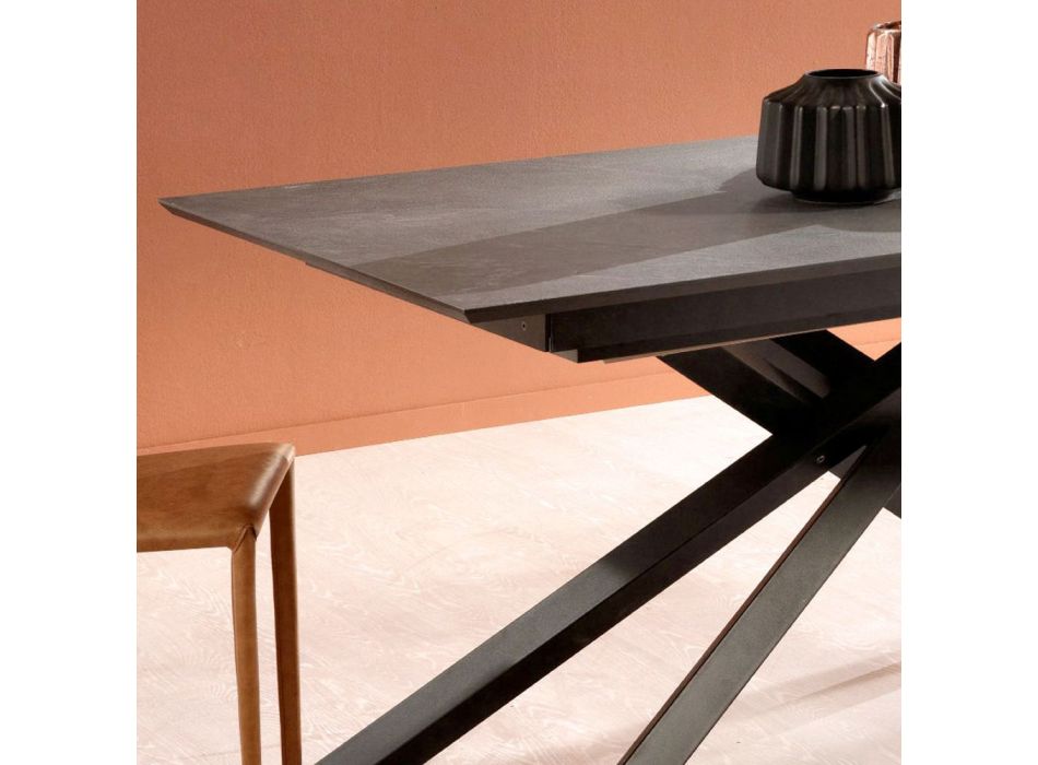 Ausziehbarer Designtisch mit Metallbeinen, Lucera