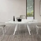 Ausziehbarer Tisch bis 180 cm in Marmoroptik aus Stein und Metall - Numa Viadurini