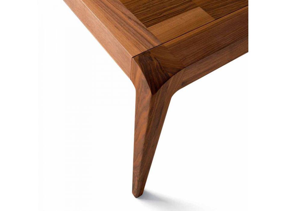 Esstisch ausziehbar natürlichen Nussbaum Holz modernes Design Sanni