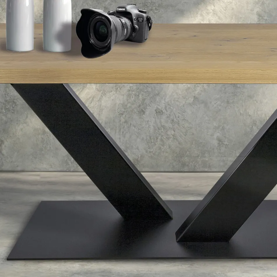 Esstisch aus Masellato-beschichteter Eiche und Metall Made in Italy - Riad Viadurini