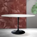 Ovaler Tulpentisch von Saarinen, Höhe 74 cm, in mattweißer Florim-Keramik – Scharlachrot