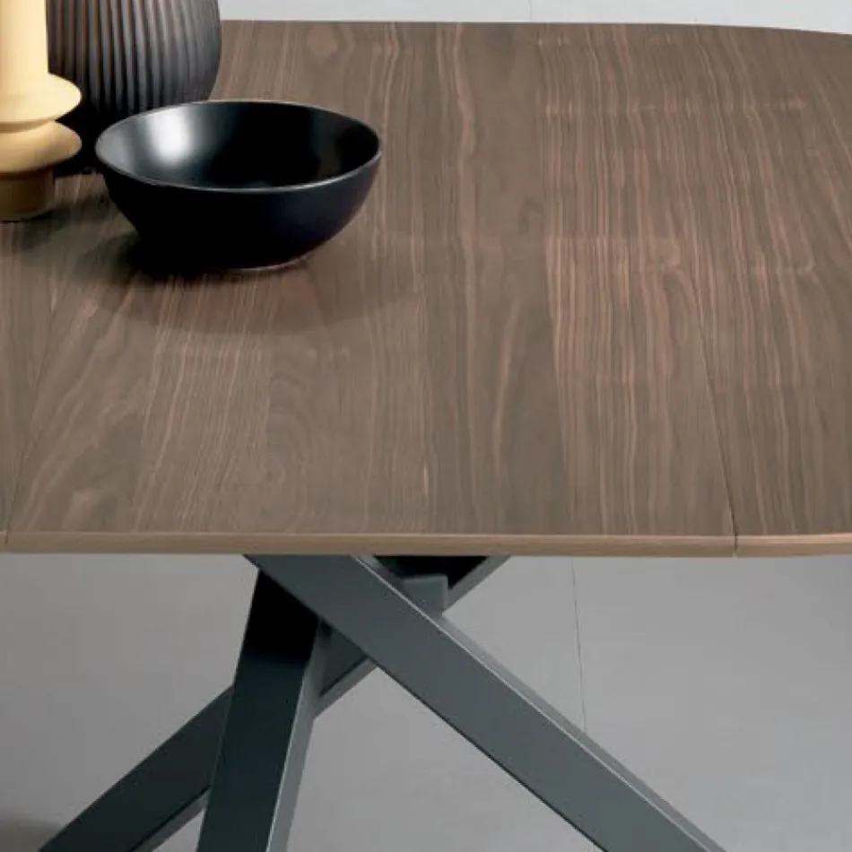 Ausziehbarer runder Tisch aus furniertem Holz - Tonico Viadurini