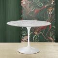 Tulip Eero Saarinen H 73 Runder Tisch aus Arabeskenmarmor, hergestellt in Italien – Scharlachrot