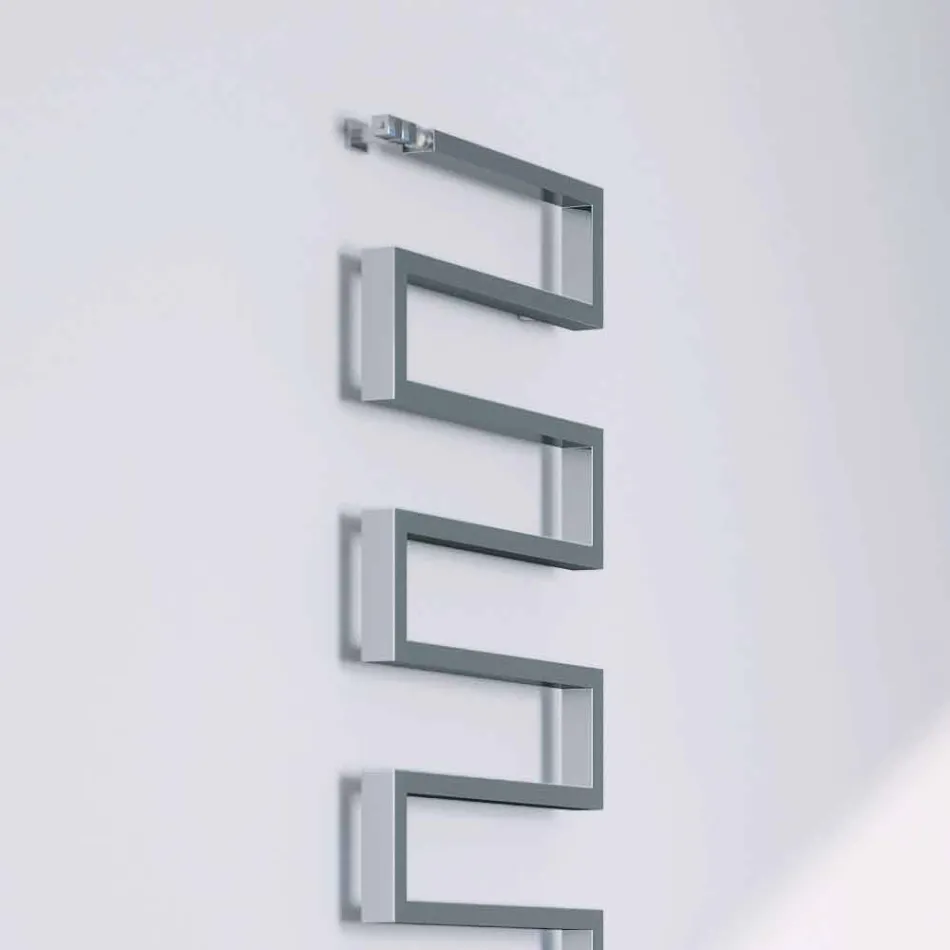 Termoarredo vertikale Hydraulikchromoberfläche Snake von Scirocco H Viadurini