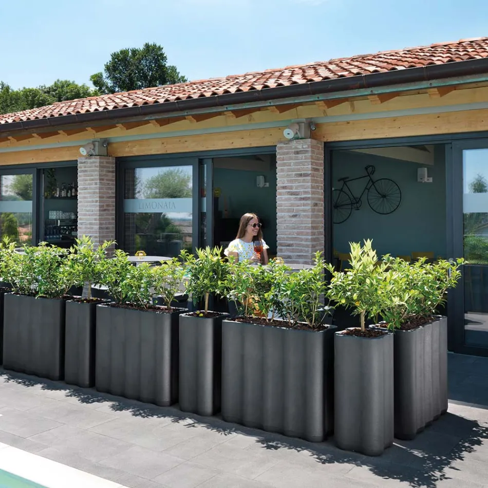 Outdoor-Vase aus farbigem Polyethylen 2 Größen Made in Italy - Barbia Viadurini