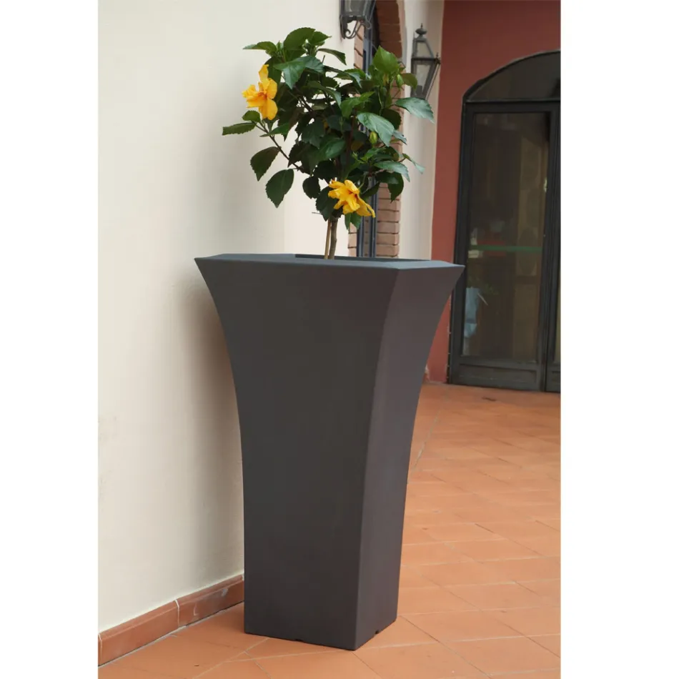 Gartenblumentopf aus farbigem Polyethylen Made in Italy - Tremont Viadurini